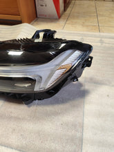 Laden Sie das Bild in den Galerie-Viewer, Frontscheinwerfer Volvo Xc60 II 32420425 Links Scheinwerfer Headlight
