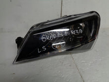 Laden Sie das Bild in den Galerie-Viewer, Frontscheinwerfer Skoda Superb III 3V1941015B Xenon Links Scheinwerfer Headlight SCH9230596685yf