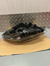 Laden Sie das Bild in den Galerie-Viewer, Frontscheinwerfer BMW 2 F22 F87 F23 7493643 LED Links Scheinwerfer Headlight SCH2215673367bg