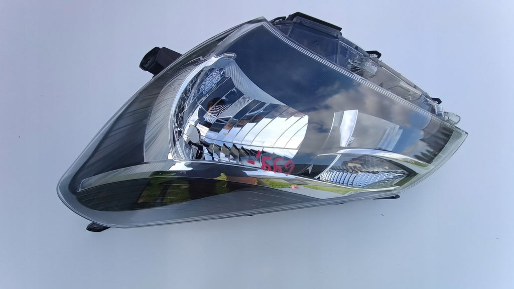 Frontscheinwerfer Toyota Yaris LED Ein Stück (Rechts oder Links) Headlight SCH5569096101cc