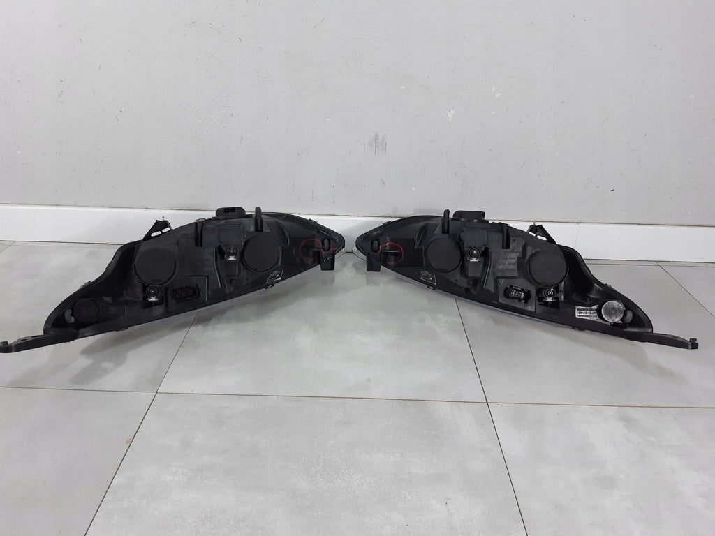 Frontscheinwerfer Ford B-Max AV11-13W030-CG V11-13W029-CG Rechts oder Links SCH2075991693ez