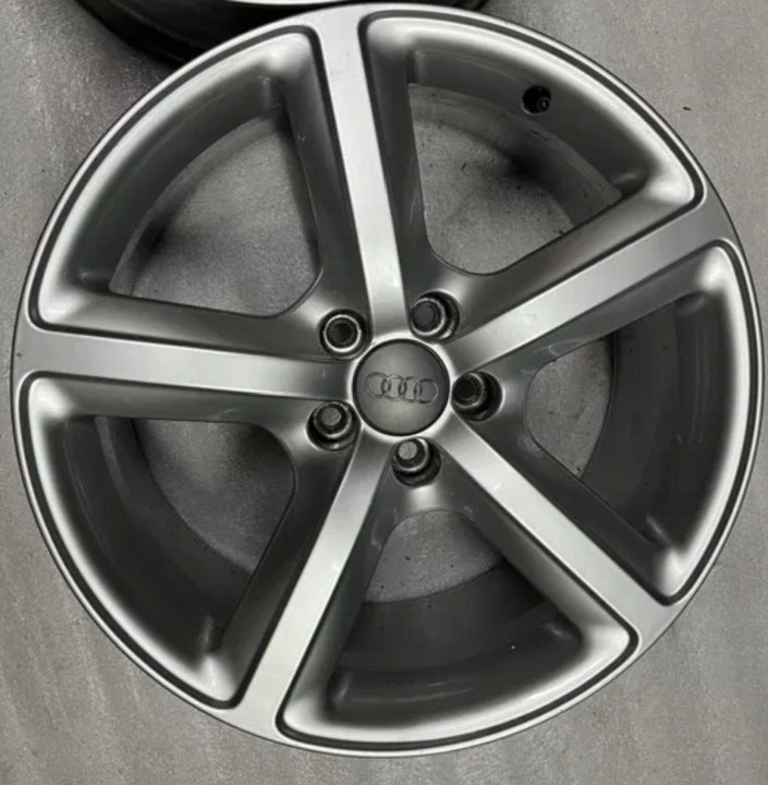 1x Alufelge 19 Zoll 8.0" 5x112 39ET 8R0601025BD Audi Rim Wheel FEL5695100888yh