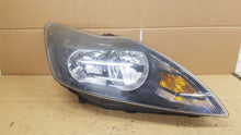 Load image into Gallery viewer, Frontscheinwerfer Ford Focus 8M51-13W029-CE Rechts Scheinwerfer Headlight