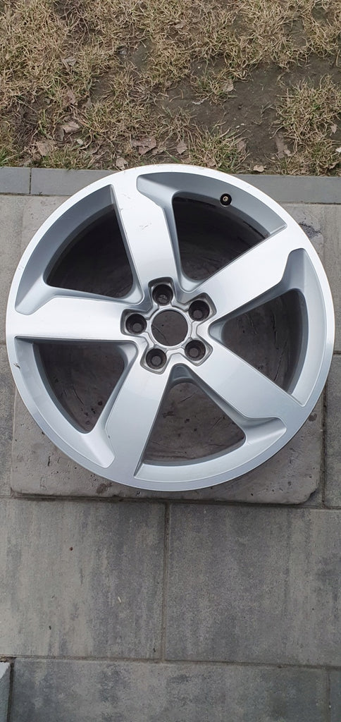 1x Alufelge 19 Zoll 8.0" 5x112 39ET Glanz Silber 8R0601025BA Audi Q5 Rim Wheel FEL5620739150bw