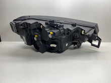 Load image into Gallery viewer, Frontscheinwerfer VW Id.4 11B941005A Full LED Ein Stück (Rechts oder Links) SCH8959920440ut