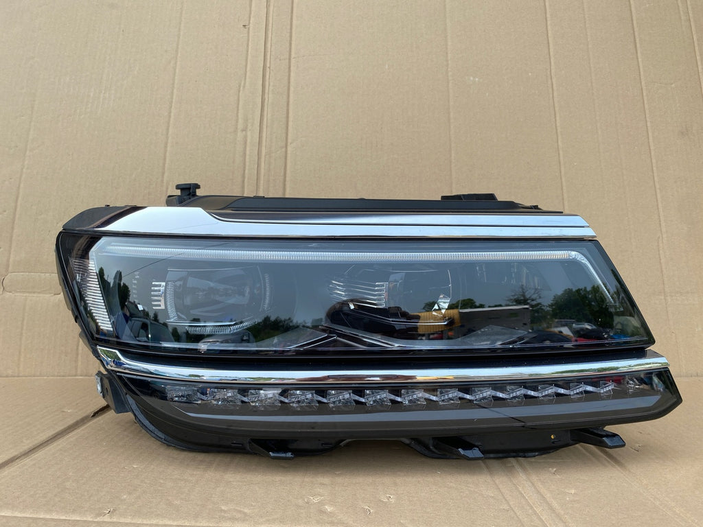 Frontscheinwerfer VW Tiguan 5NB941082A LED Rechts Scheinwerfer Headlight