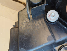 Laden Sie das Bild in den Galerie-Viewer, Frontscheinwerfer Honda Hrv Hr-V 100-18205 Full LED Links Scheinwerfer Headlight