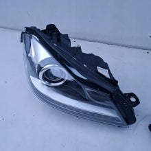 Laden Sie das Bild in den Galerie-Viewer, Frontscheinwerfer Mercedes-Benz W204 A2048204639 Xenon Rechts oder Links SCH5914215816pk