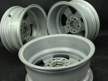 Laden Sie das Bild in den Galerie-Viewer, 4x Alufelge 16 Zoll 7.0" 5x120 20ET 6777345 BMW 5 E60 E61 Rim Wheel FEL7625656878sq