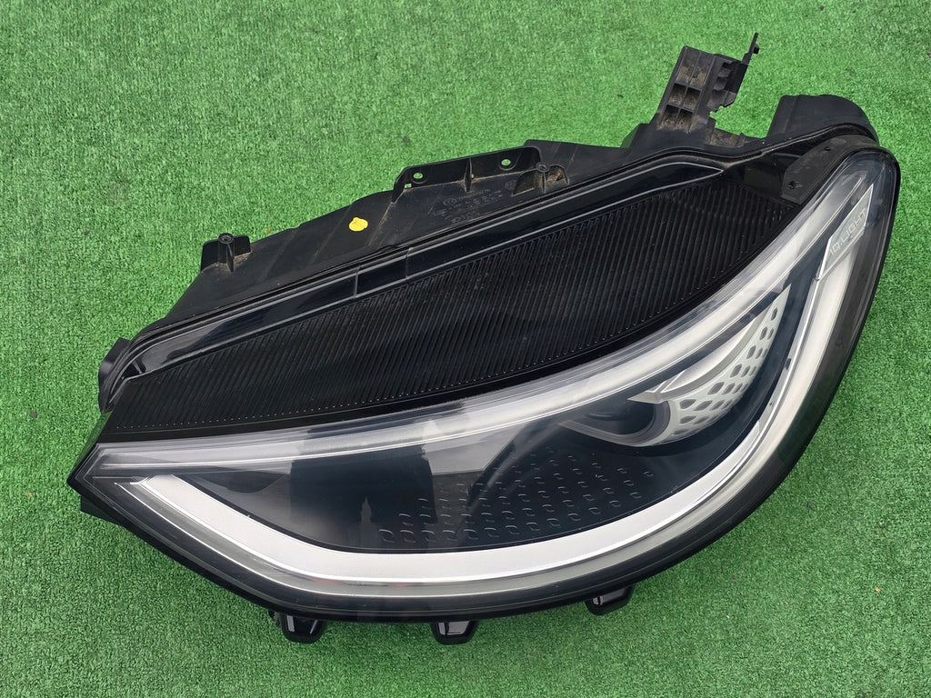 Frontscheinwerfer VW I 10B941035A Full LED Ein Stück (Rechts oder Links) SCH2761322528em