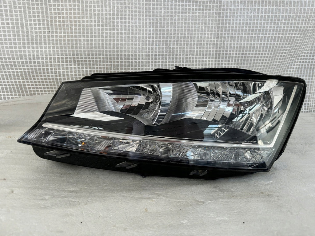 Frontscheinwerfer Skoda Fabia III 6V1941015D Links Scheinwerfer Headlight