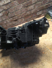 Laden Sie das Bild in den Galerie-Viewer, Frontscheinwerfer BMW 2 Active Tourer U06 5A42248 LED Rechts Headlight SCH7412956721ie