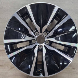 1x Alufelge 19 Zoll 8.0