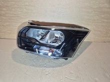 Laden Sie das Bild in den Galerie-Viewer, Frontscheinwerfer Ford Transit GK3113W030BB Links Scheinwerfer Headlight