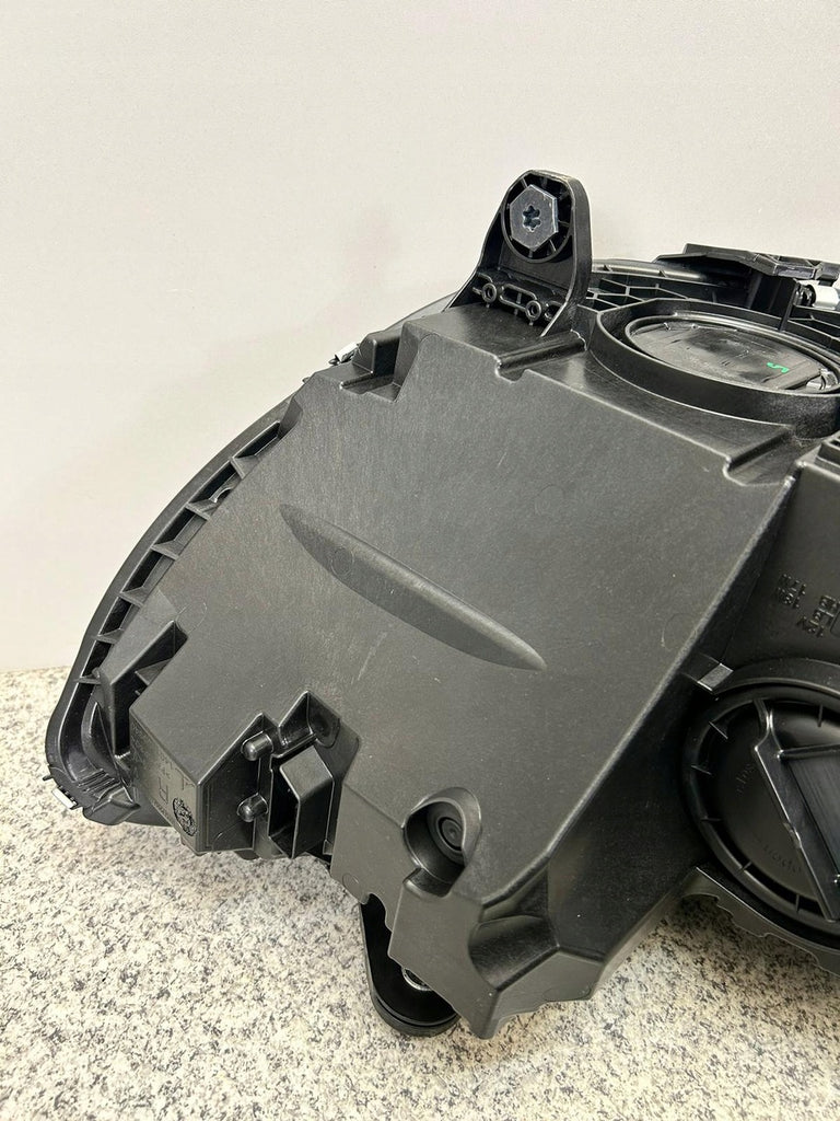 Frontscheinwerfer Mercedes-Benz W206 A2069063605 LED Rechts Headlight SCH9197739387xi