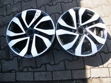 Laden Sie das Bild in den Galerie-Viewer, 1x Alufelge 17 Zoll 7.0" 5x112 45ET Matt Schwarz VW T-Roc Rim Wheel FEL8899789105qu
