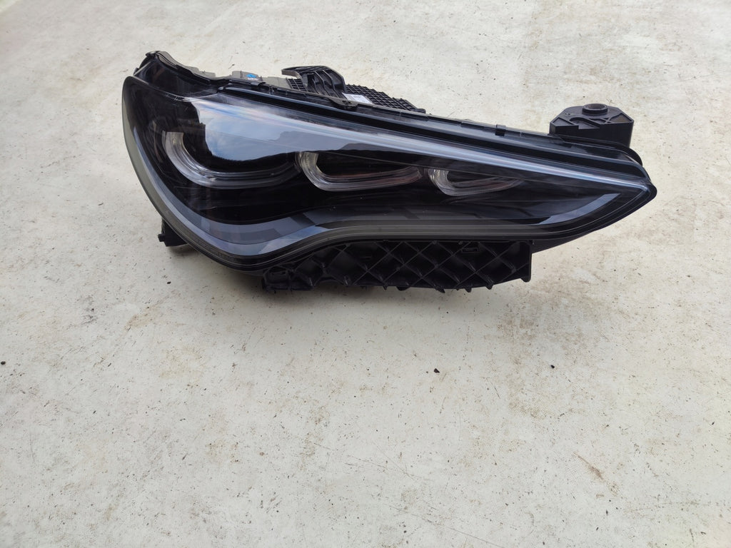 Frontscheinwerfer Alfa Romeo Stelvio Rechts Scheinwerfer Headlight SCH2158850599zv