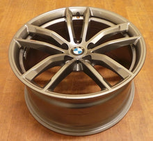 Load image into Gallery viewer, 1x Alufelge 18 Zoll 9.0" 5x112 44ET Glanz Grau 8093406 BMW 5 G30 Mg Rim Wheel FEL2601126846ly