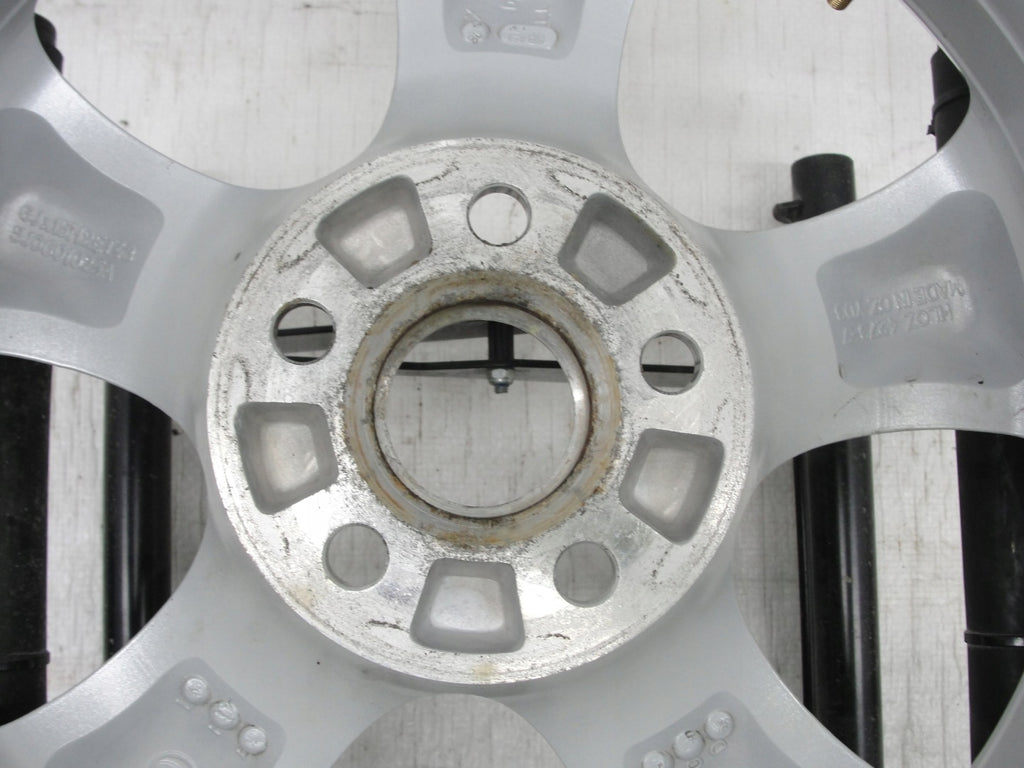 1x Alufelge 15 Zoll 6.0" 5x100 43ET Glanz Silber 5J0601025 Skoda Roomster FEL6395573140yi