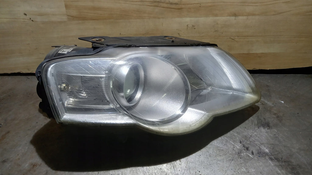 Frontscheinwerfer VW Passat 89316400 Rechts Scheinwerfer Headlight