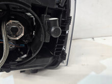 Load image into Gallery viewer, Frontscheinwerfer VW Transporter 7E5941016C Rechts Scheinwerfer Headlight