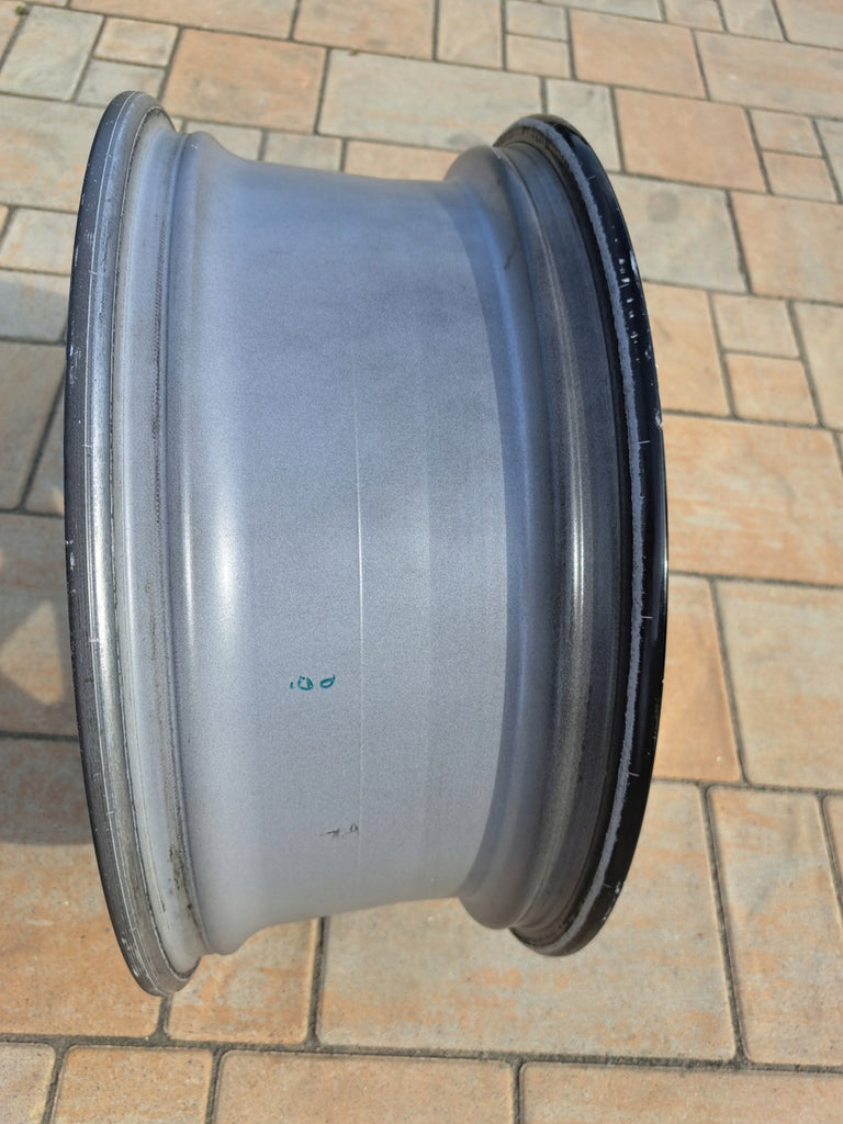 1x Alufelge 20 Zoll 8.0" 5x114.3 35ET Glanz BNU82 Toyota Rim Wheel FEL8009380753mw