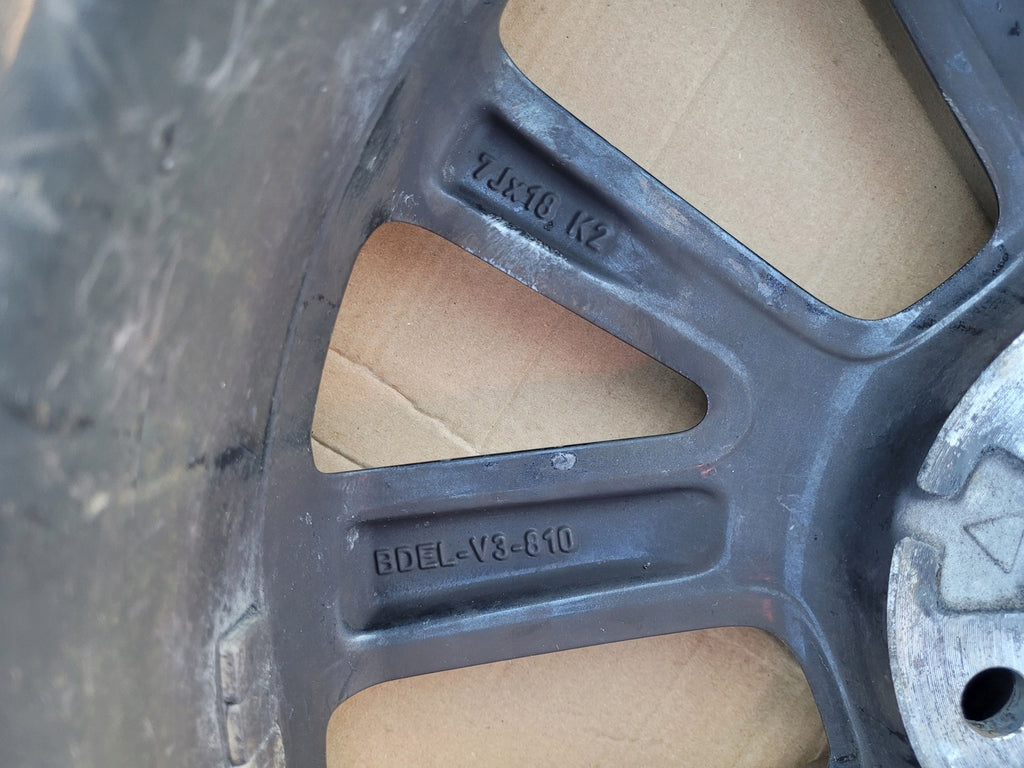 1x Alufelge 18 Zoll 7.0" 5x114.3 45ET Glanz Grau 38101875 Mazda Rim Wheel