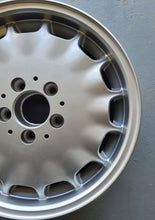 Load image into Gallery viewer, 1x Alufelge 16 Zoll 7.5&quot; 5x112 51ET 1404011002 Mercedes-Benz R129 Rim Wheel