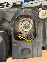 Laden Sie das Bild in den Galerie-Viewer, Frontscheinwerfer BMW E91 E90 7202574-03 Rechts Scheinwerfer Headlight SCH1723848233vo
