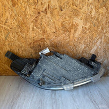 Laden Sie das Bild in den Galerie-Viewer, Frontscheinwerfer Ford Fiesta H1BB-13W029-CE LED Ein Satz Scheinwerfer Headlight SCH9337000594eo