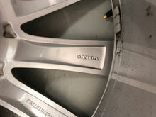 Laden Sie das Bild in den Galerie-Viewer, 1x Alufelge 20 Zoll 9.0" 5x108 31362277AB Volvo Rim Wheel FEL2223823624vb