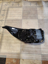 Laden Sie das Bild in den Galerie-Viewer, Frontscheinwerfer Kia Picanto 92101-G6300 Links Scheinwerfer Headlight SCH8471007504sv