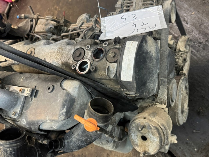 Motor VW Multivan ACV 2.5 TDI 102PS Diesel Engine Komplett MOT7835573840lh