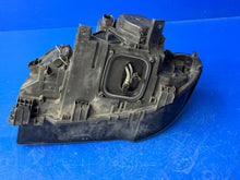 Load image into Gallery viewer, Frontscheinwerfer BMW E83 716194-05 Xenon Rechts Scheinwerfer Headlight