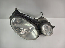 Load image into Gallery viewer, Frontscheinwerfer Mercedes-Benz W211 Xenon Rechts Scheinwerfer Headlight SCH9364670453ka