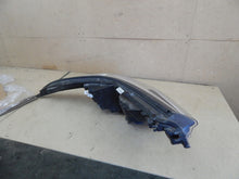 Laden Sie das Bild in den Galerie-Viewer, Frontscheinwerfer Toyota Chr C-Hr 81150-F4071-00 Links Scheinwerfer Headlight SCH2877349953an