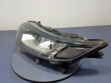 Laden Sie das Bild in den Galerie-Viewer, Frontscheinwerfer Mitsubishi Outlander III 8301C883 ECM921-21C10 LED Links