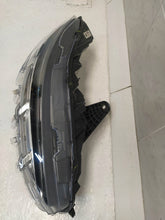 Laden Sie das Bild in den Galerie-Viewer, Frontscheinwerfer Ford LJ8B-13E014-BE LED Rechts Scheinwerfer Headlight