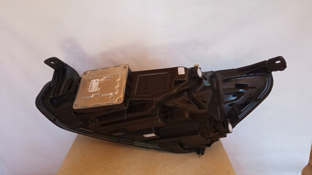 Frontscheinwerfer Ford Focus MX7B-13E014-EB LED Rechts Scheinwerfer Headlight