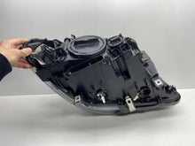 Load image into Gallery viewer, Frontscheinwerfer BMW F11 F10 7203251 Xenon Ein Stück (Rechts oder Links)