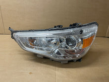 Laden Sie das Bild in den Galerie-Viewer, Frontscheinwerfer Mitsubishi Asx 63943517 Xenon Links Scheinwerfer Headlight