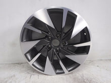 Laden Sie das Bild in den Galerie-Viewer, 1x Alufelge 18 Zoll 8.0" 5x112 46ET 601025BB Audi A3 Rim Wheel FEL3757028839om
