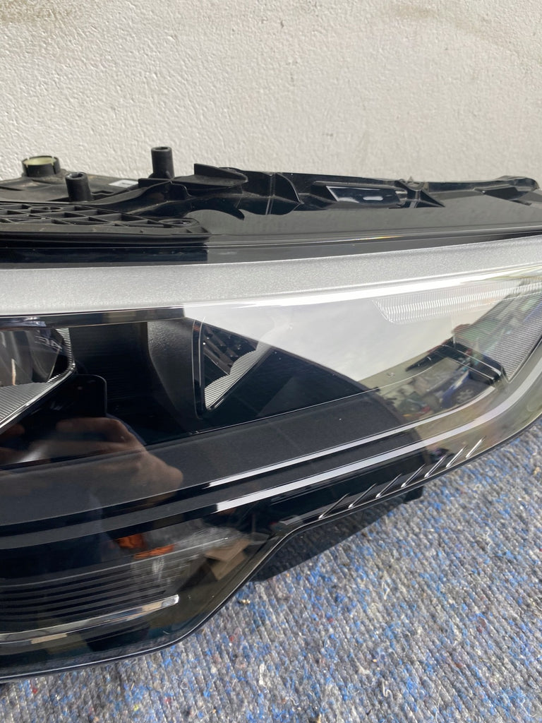 Frontscheinwerfer Audi Q3 83A941012 LED Rechts Scheinwerfer Headlight