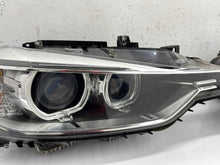 Laden Sie das Bild in den Galerie-Viewer, Frontscheinwerfer BMW 3 F30 F31 7314531 7259525 Xenon Ein Satz Headlight SCH6392610657lr