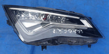 Load image into Gallery viewer, Frontscheinwerfer Seat Ateca Kh7 90117434 576941008D Rechts Headlight