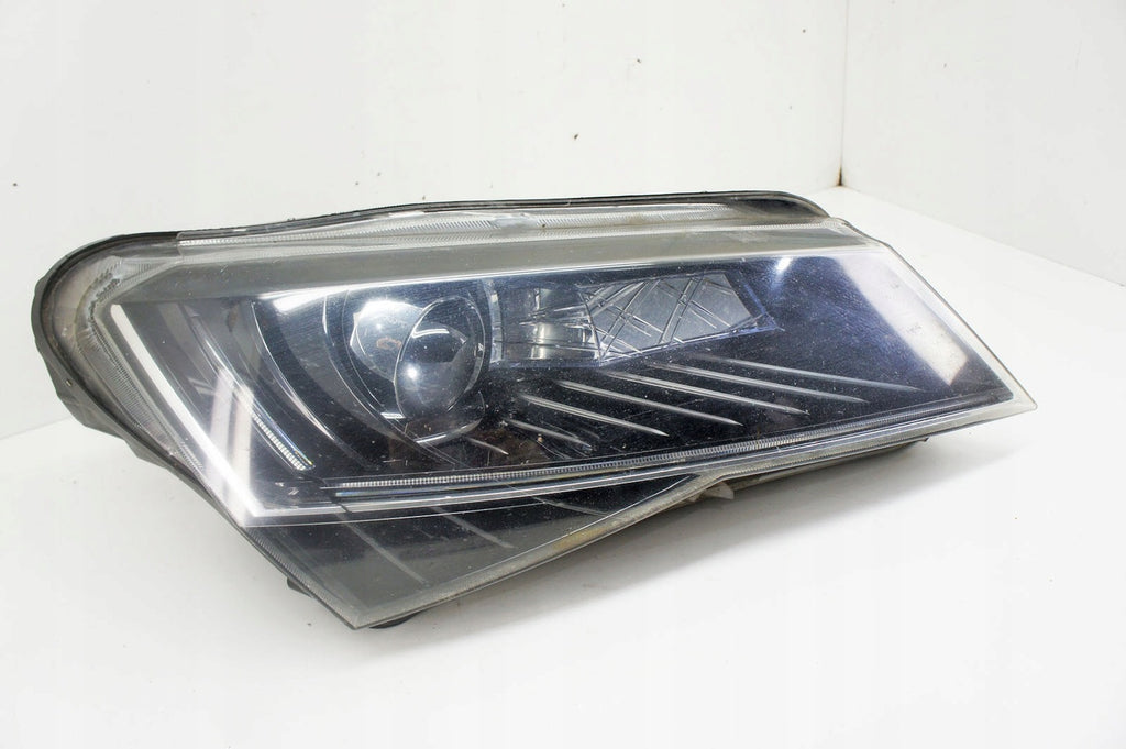Frontscheinwerfer Skoda Superb III 3V1941016B 4G0907397Q Rechts Headlight