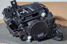 Laden Sie das Bild in den Galerie-Viewer, Frontscheinwerfer Mercedes-Benz W247 2479065107 Links Scheinwerfer Headlight SCH3383055961bt