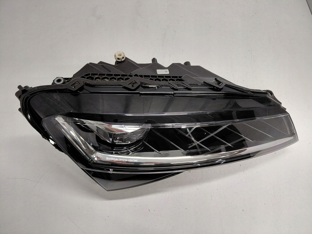 Frontscheinwerfer Skoda Superb III 3V1941016E Full LED Rechts Headlight SCH1481914375jv