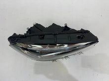 Laden Sie das Bild in den Galerie-Viewer, Frontscheinwerfer Mercedes-Benz Gla H247 A2479064805 Rechts Headlight SCH5072050364yy