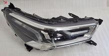 Laden Sie das Bild in den Galerie-Viewer, Frontscheinwerfer Toyota Hilux VIII LED Rechts Scheinwerfer Headlight SCH6294041365rr